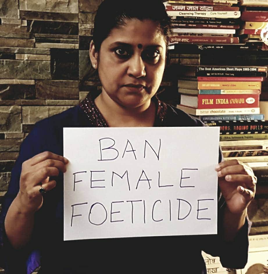 renuka shahane protest against ban of padmaavat release