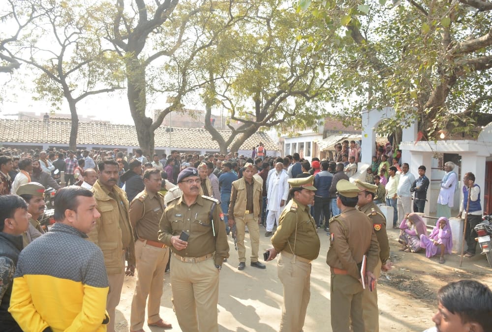 Robbery in two villages in kakori in Lucknow.