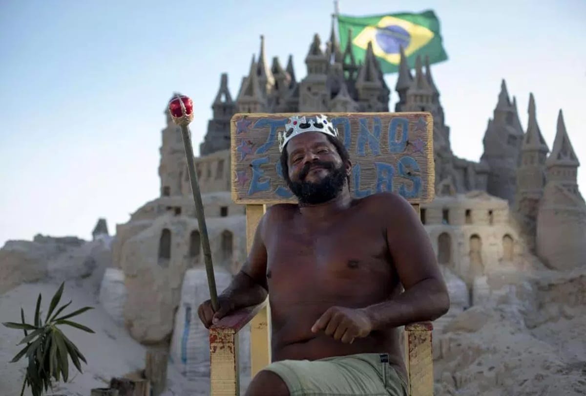 brazil sand king marcio live in castle from last 22 years