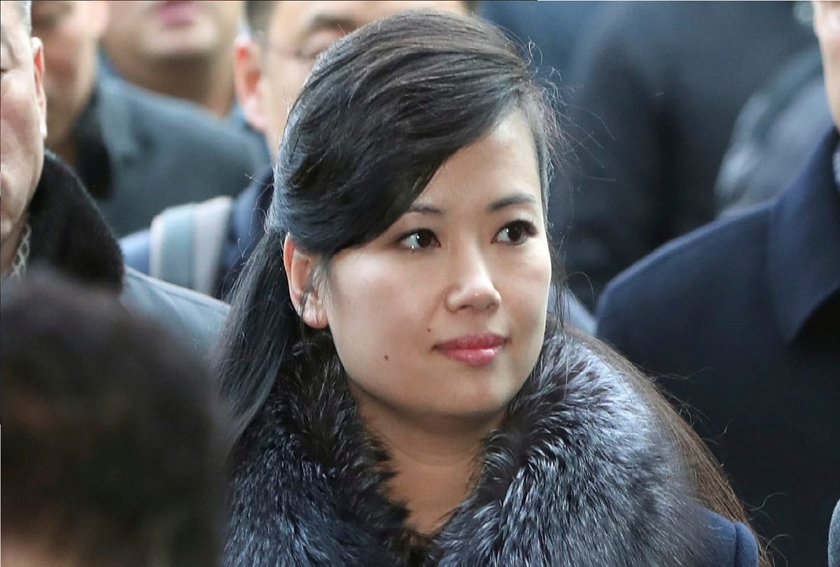 Kim Jong's Girlfriend Sang reached South Korea