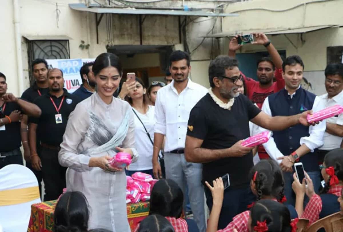 Sonam Kapoor asking 400 rupees contribution to buy sanitary napkins through video 