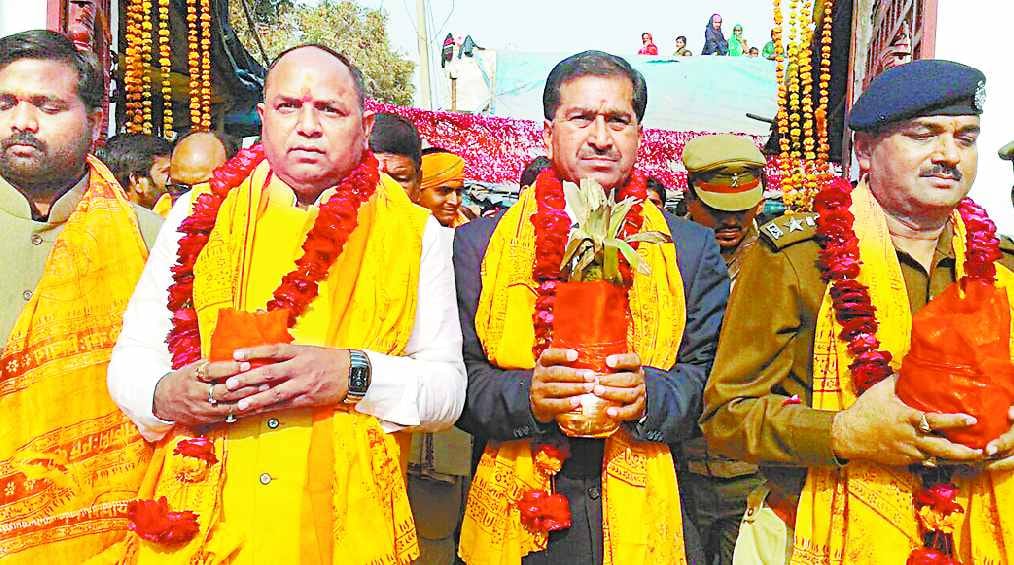 Grand Opening of Mahadeva Festival between Vedic Mantras