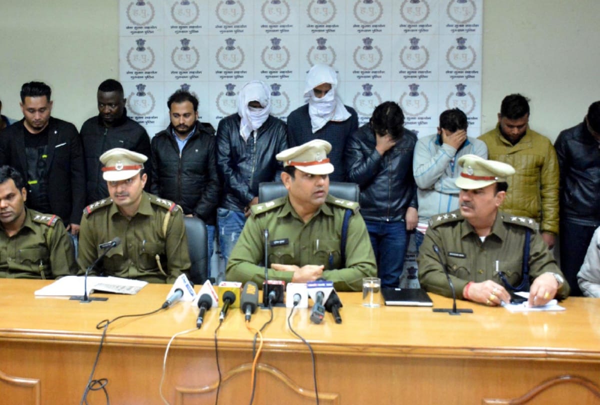 ten fake call centers busted in gurugram, 33 arrested 