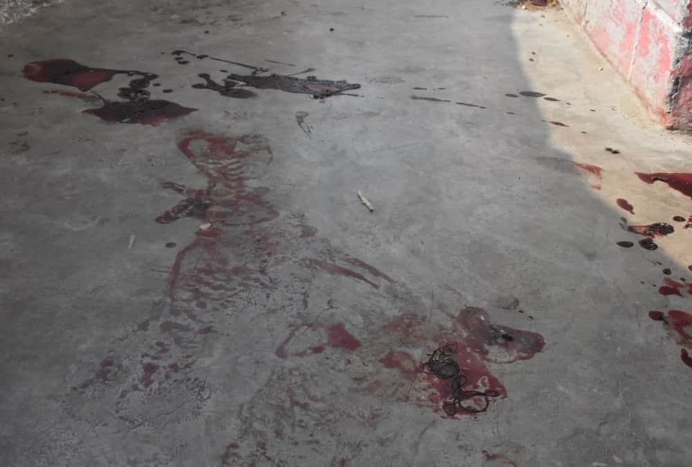 pics of robbery in malihabad.