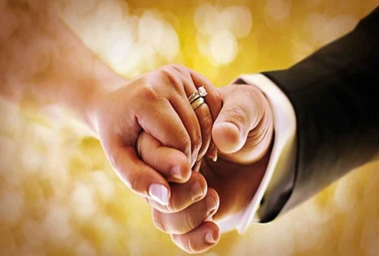 republic day 2018: celebrities who did inter reiligion marriage