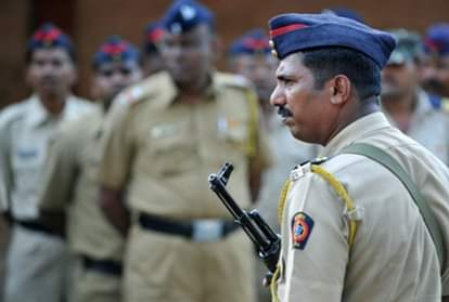  one criminal arrested during encounter in noida on monday 