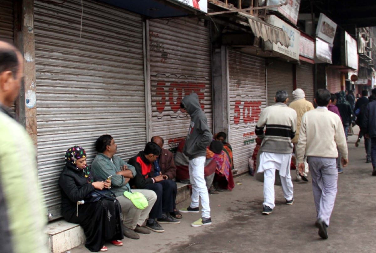 once again traders called bandh against sealing in delhi 