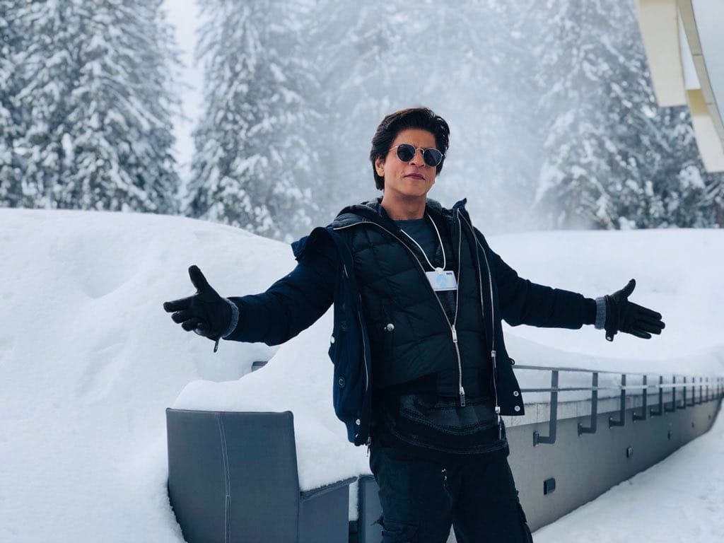 shah rukh khan world economic forum crystal award davos