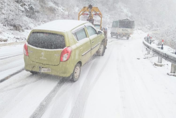 Snowfall in Shimla on February 3, chandigarh news