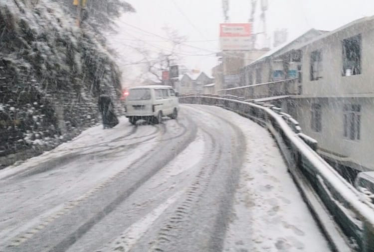 fresh snowfall in shimla and other distt of himachal