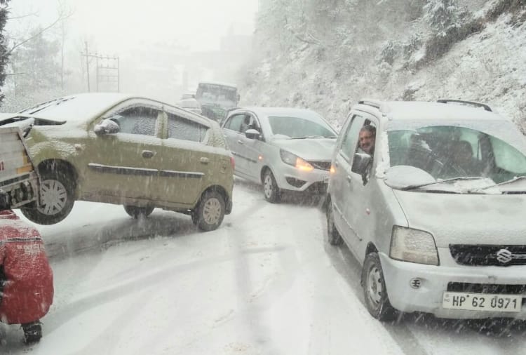 fresh snowfall in shimla and other distt of himachal