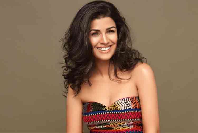 nimrat kaur speak about working in hollywood without tae the name of priyanka and   deepika