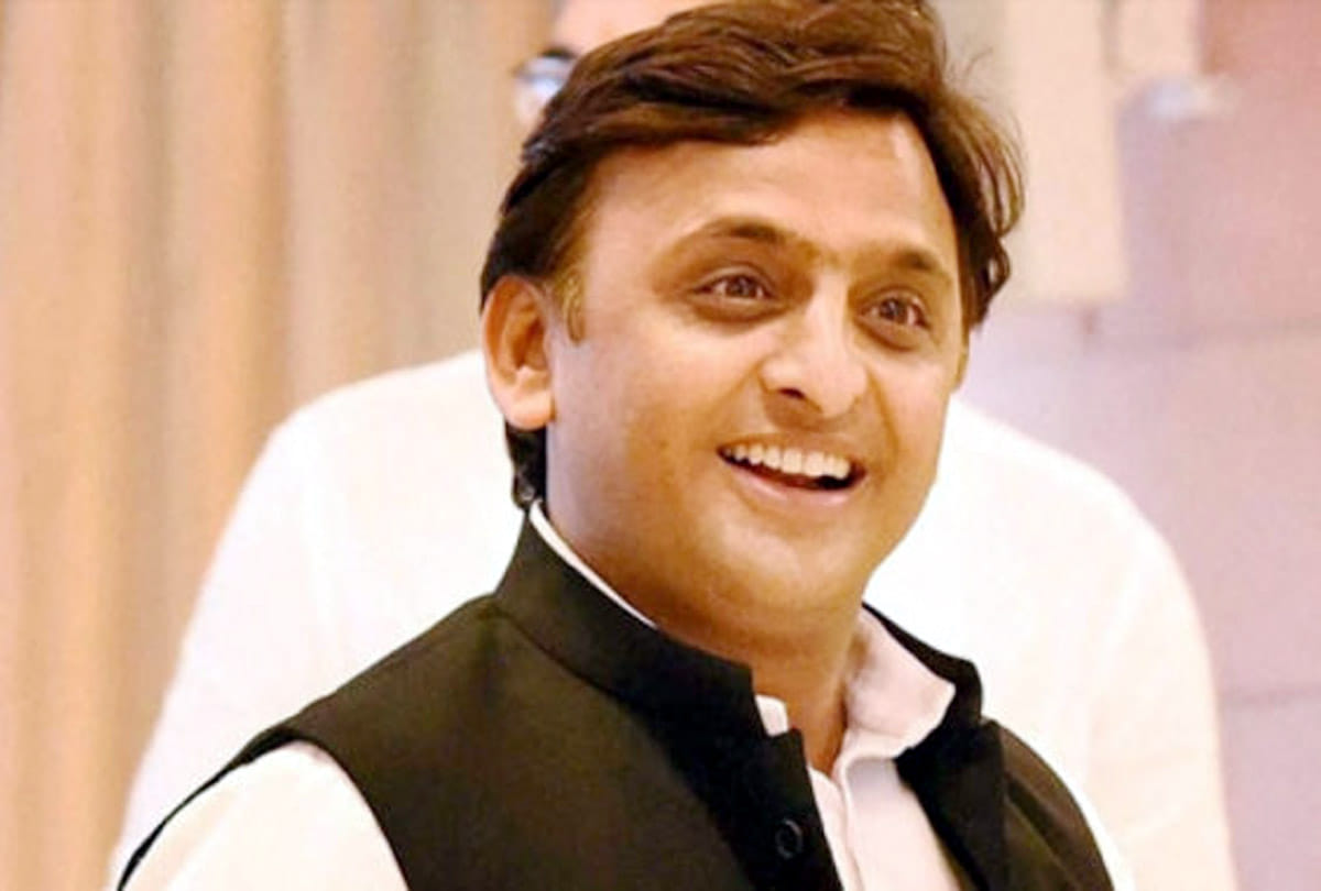 Akhilesh's program is divided between the student community