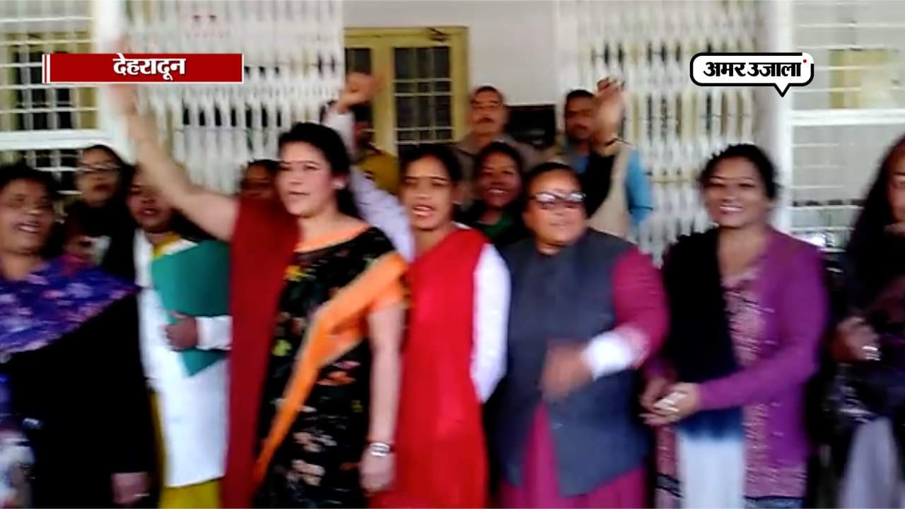 देहरादून में पद्मावत के खिलाफ प्रदर्शन