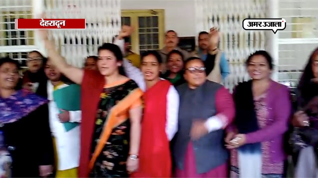 देहरादून में पद्मावत के खिलाफ प्रदर्शन