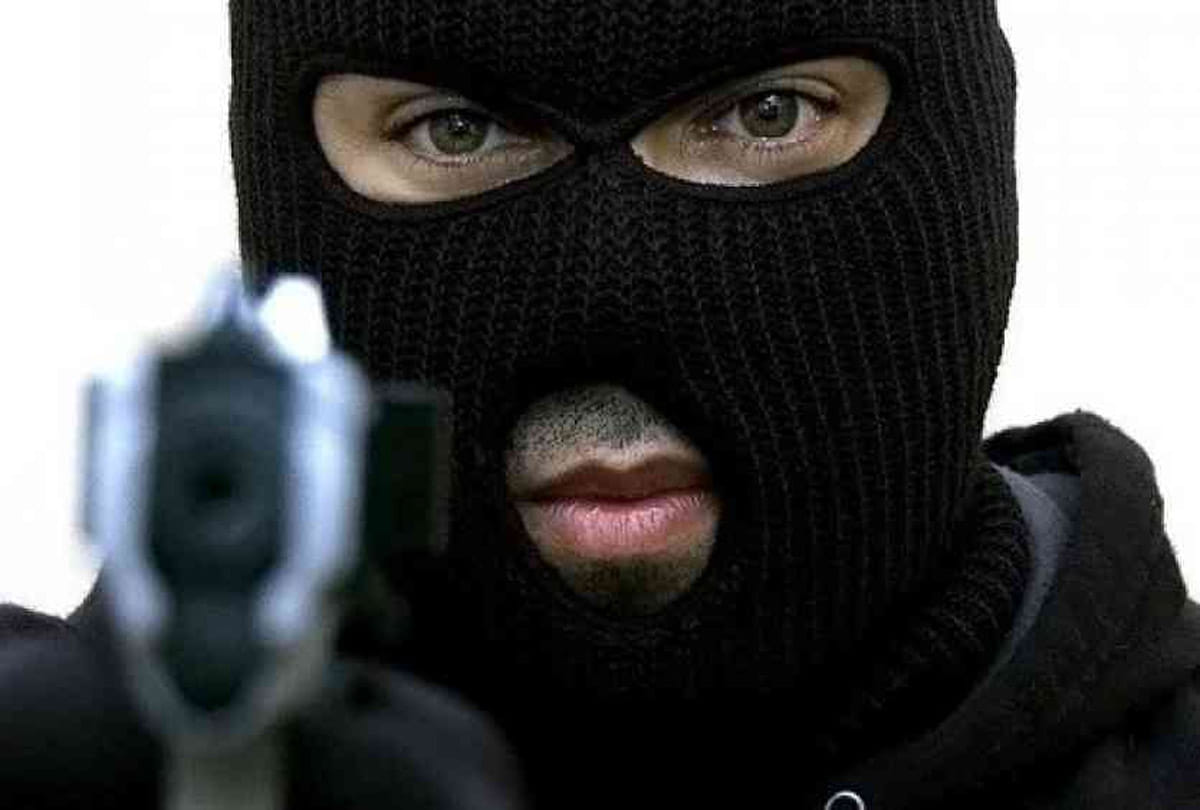 gun shot in mahoba