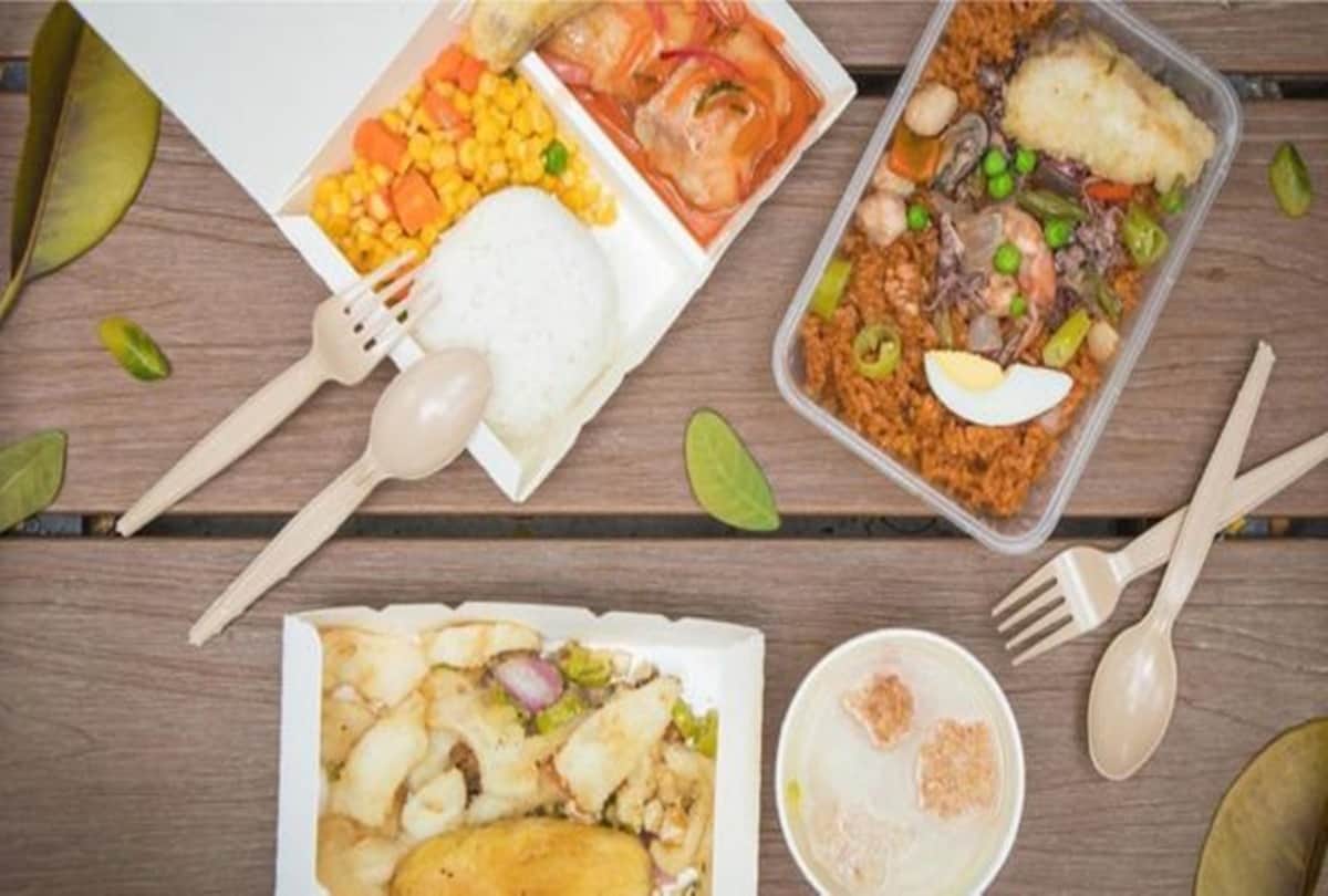drinking water while eating is harmful for your health