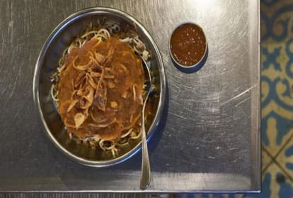 what people eat for lunch and how much time takung for lunch around the world