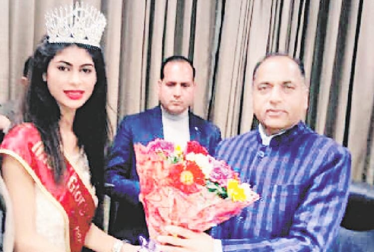 miss glory of world neha chaudhary started sign campaign