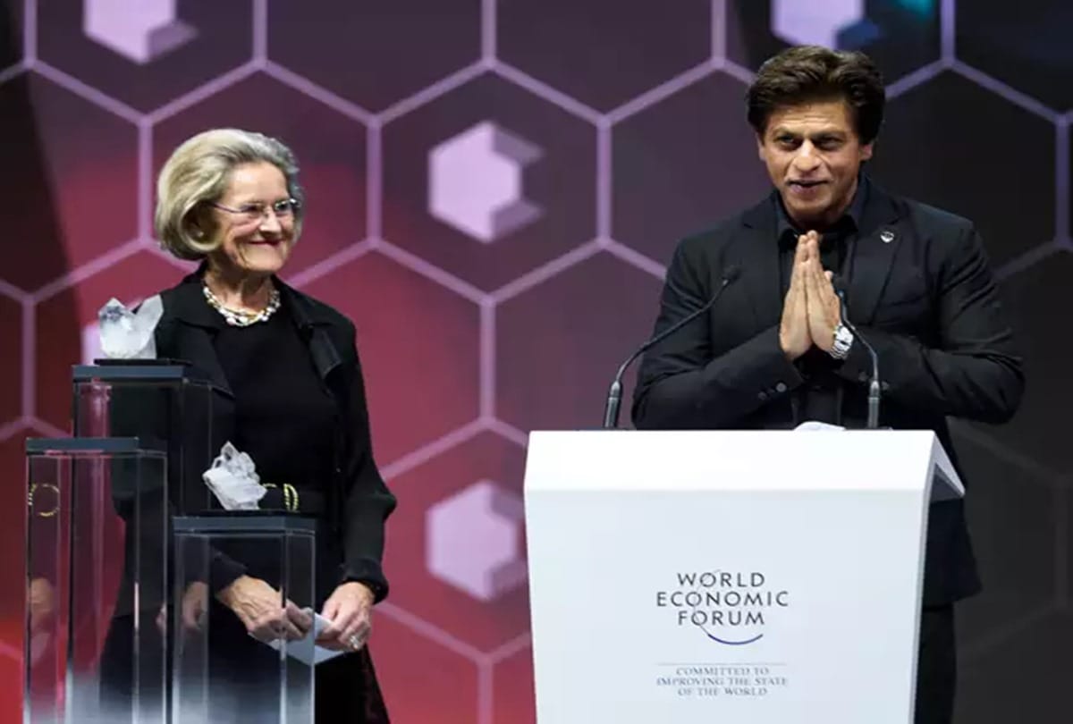 shahrukh khan reveals why bollywood silent during  protest against padmaavat
