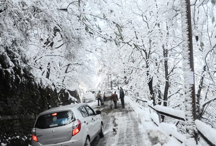 cold wave in himachal after fresh snowfall