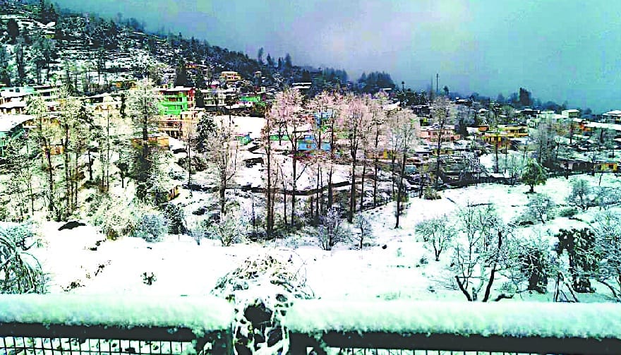 Munasari, Chandak, Snow in Mostamanu