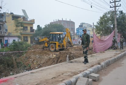 this is how the oil of indian oil was stolen by making 150 feet long tunnel