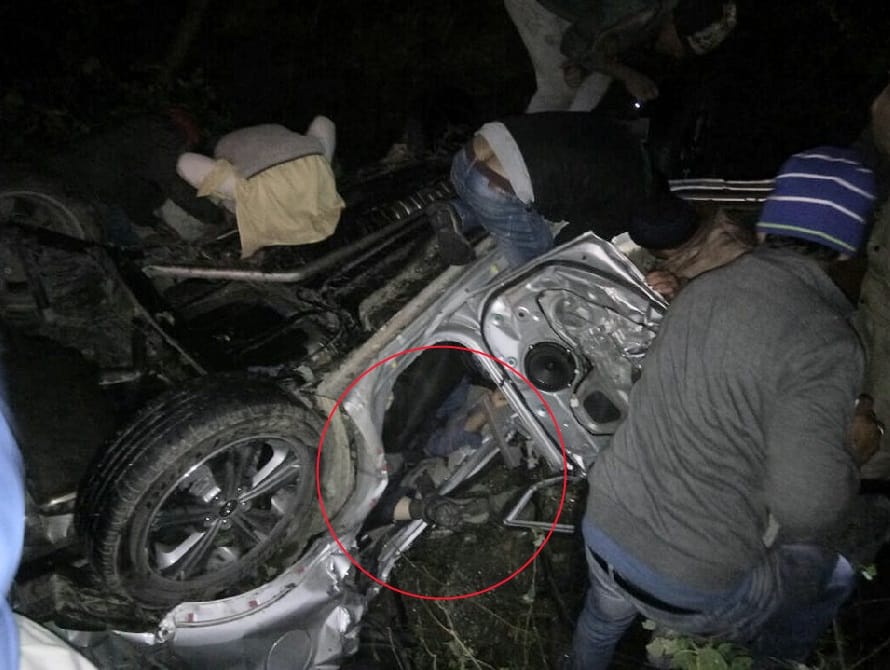 car accident in bageshwar horrible photos