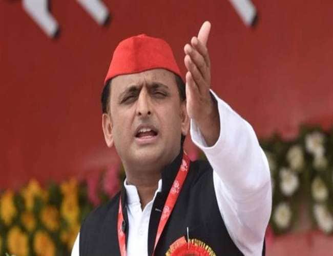 अखिलेश यादव 