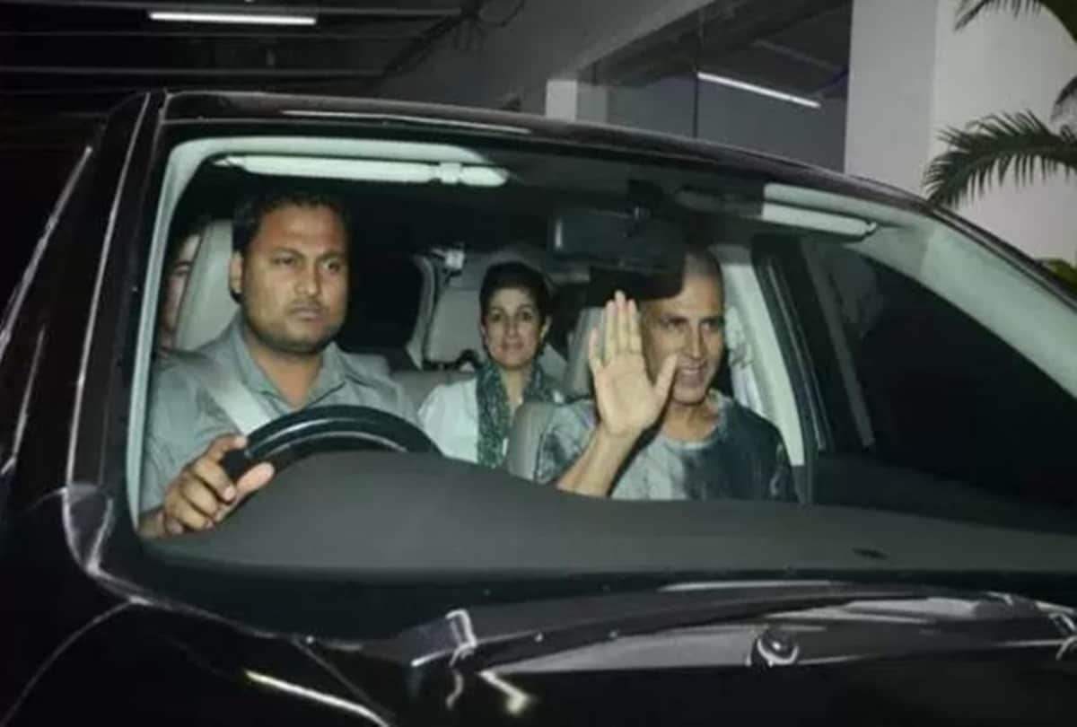 akshay kumar set a special screening of Padman for his wife twinkle khanna and son aarav