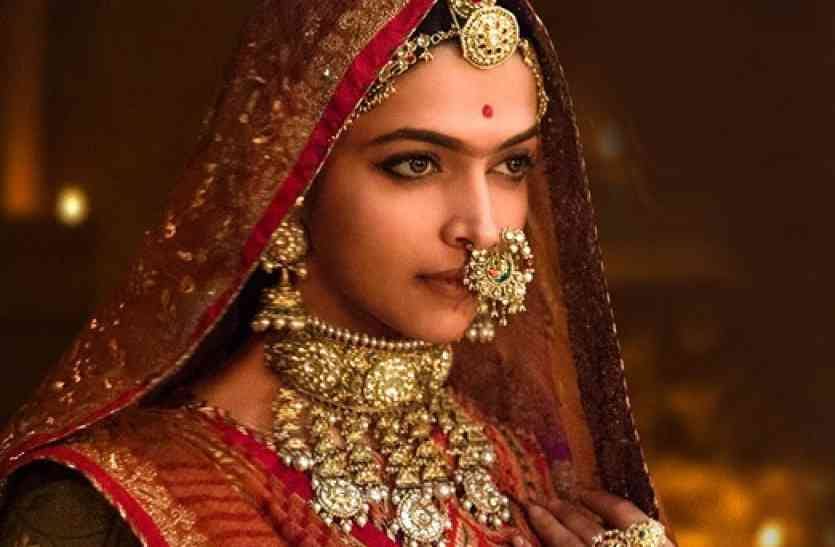 what happens the outfit of heroine after shooting