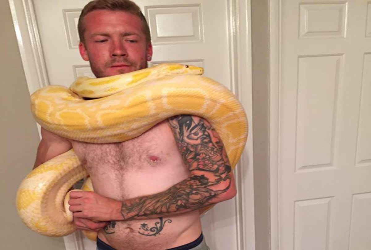 snake handler mystery death with serious injuries after pet escaped