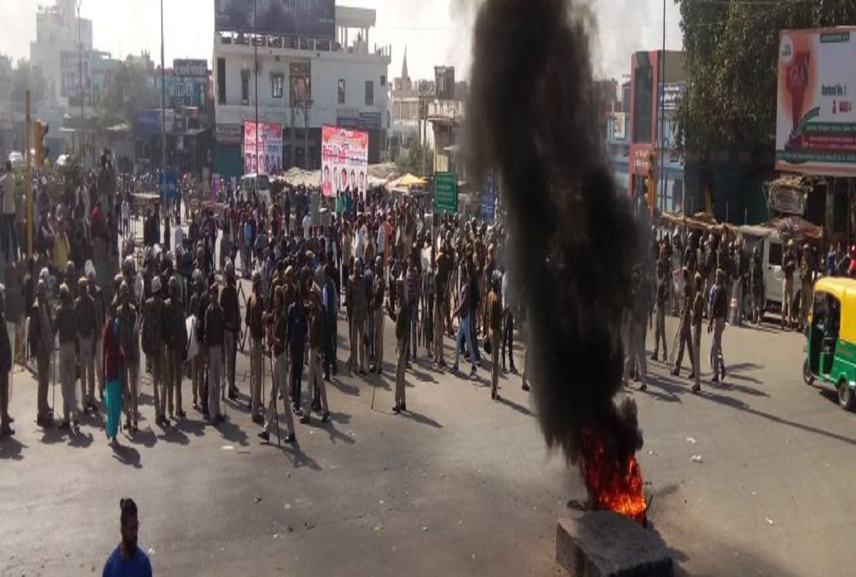 padmavat rajasthan karni sena protesting at national highway