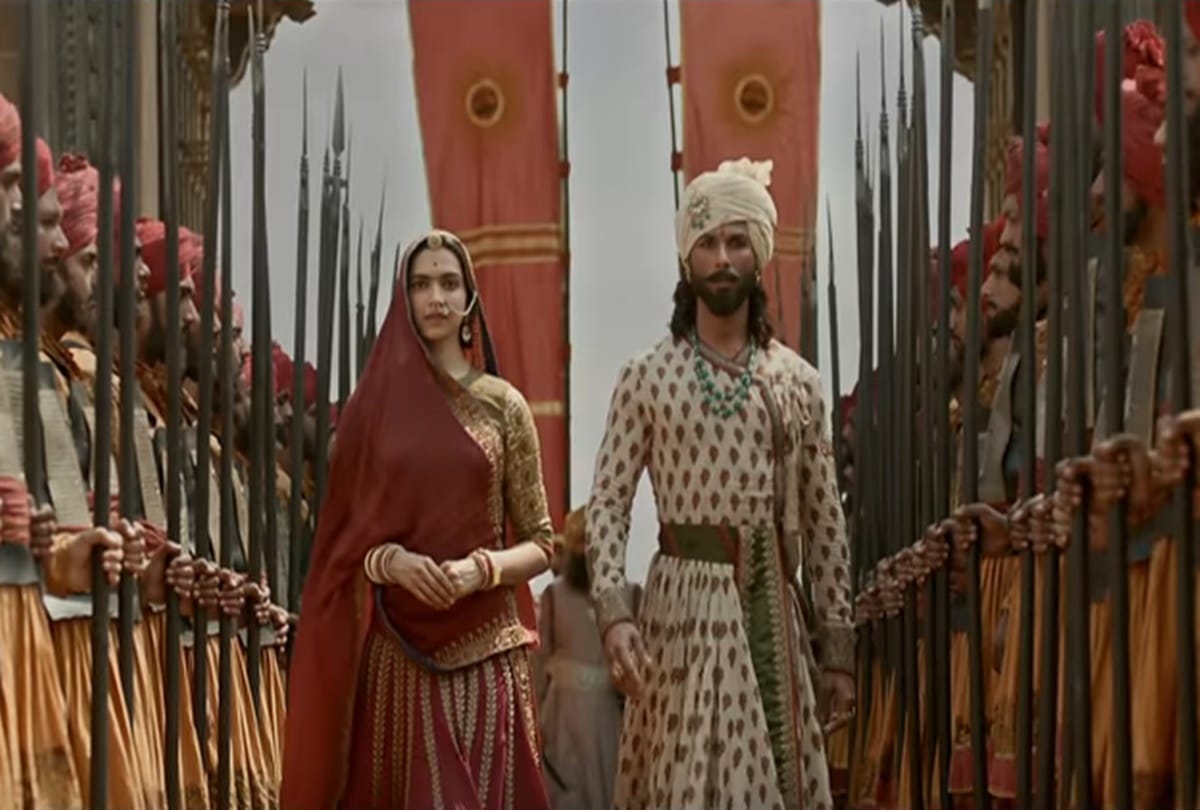 padmaavat first day box office collection 