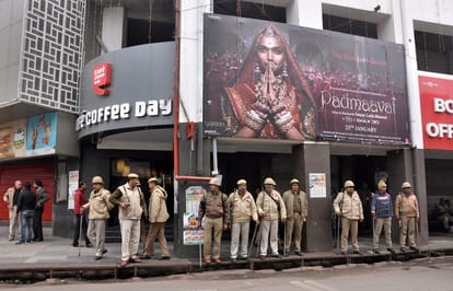 cracker found in boy pocket in theatre hall during padmaavat movie show