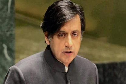 zee lit fest 2018- shashi tharoor detained at jaipur airport for 35 minutes for keeping pistol 