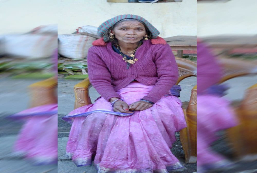 Indrajit meets his parents after 22 years