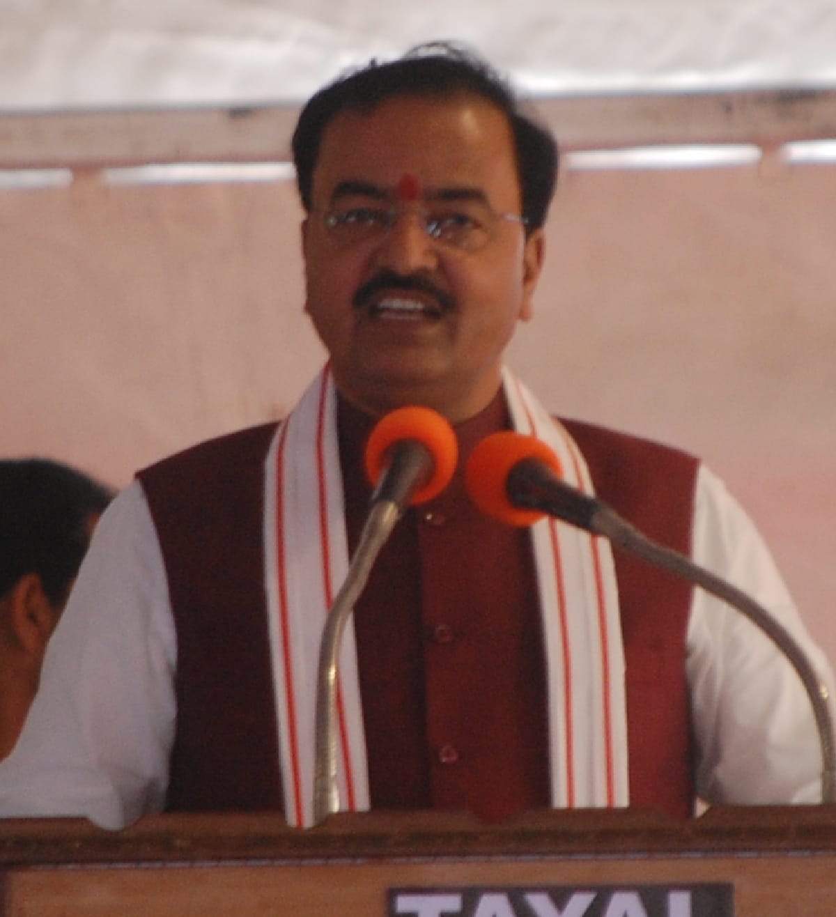मंच से डिप्टी सीएम ने सीएम का नहीं लिया नाम