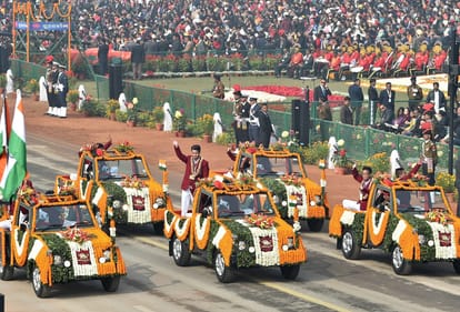 Republic day celebration rare tableau pictures and Modi with ASEAN 