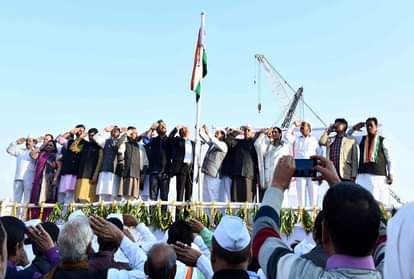 Republic day : Both the BJP-Congress hoist the national flag in jaipur rajasthan