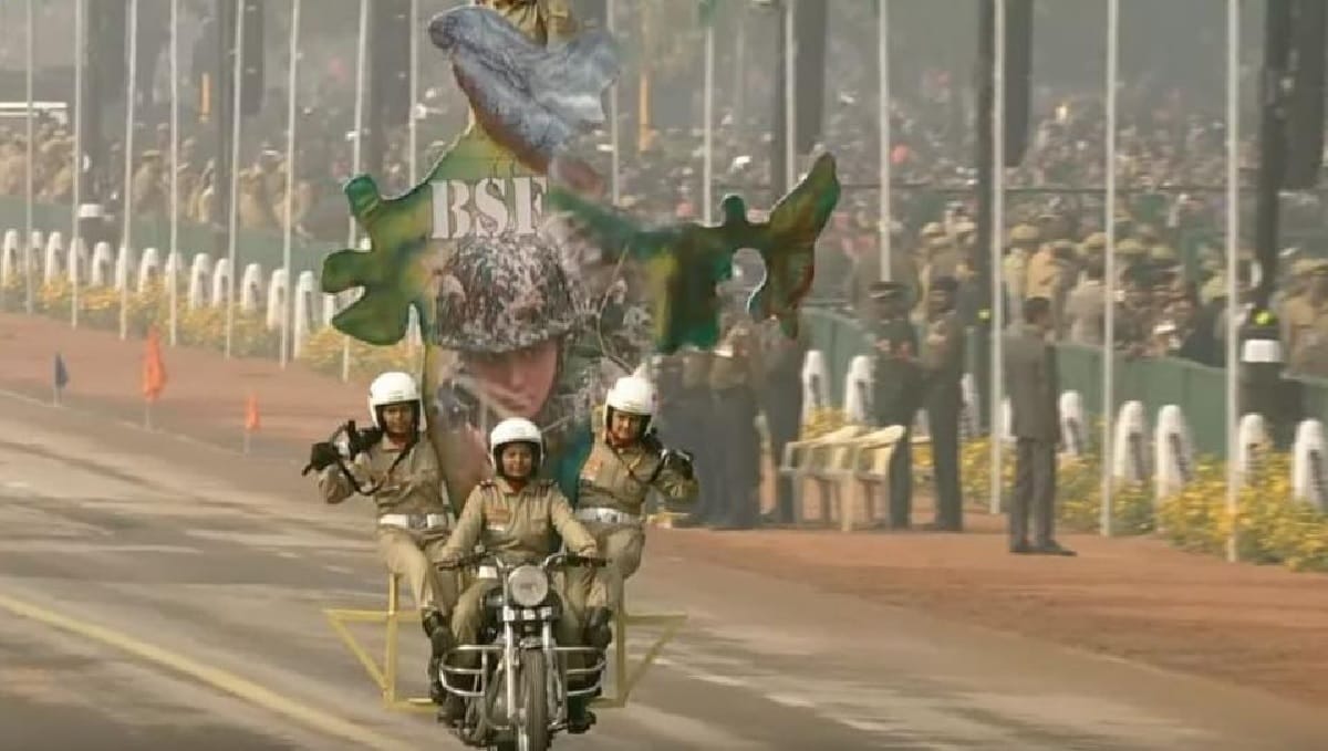 Republic day parade rajpath seen women bsf contigent power