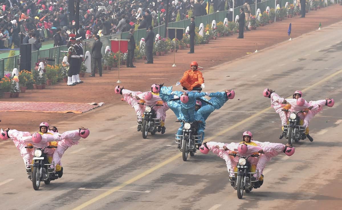 republic day 2018: when seema bhawani showed their power