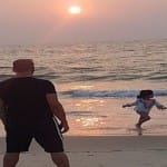 Akshay Kumar enjoying his leisure moments with daughter nitara in goa