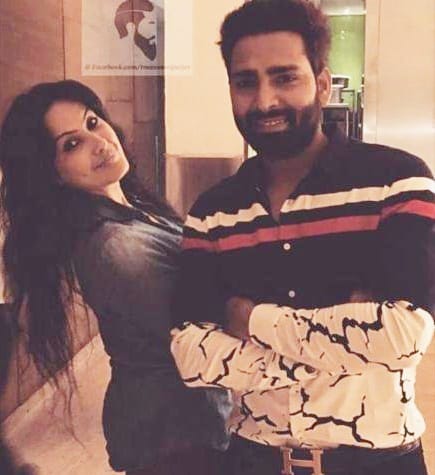 Kamya Punjabi and Manveer Gurjar spot together at lions gold awards 2018