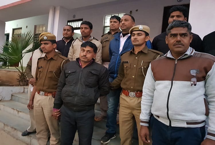 rajasthan- Police disclose in case of robbery of twenty lakh