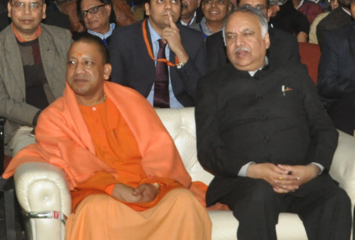 cm yogi in iit kanpur