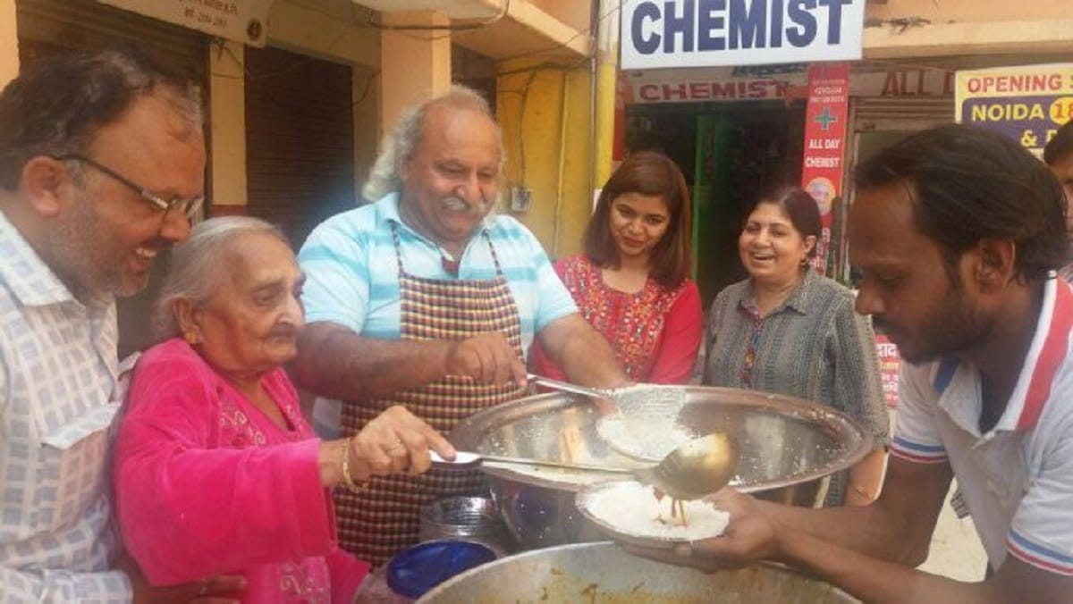 Dadi Ki Rasoi in Noida serves desi ghee cooked food in only Rs five
