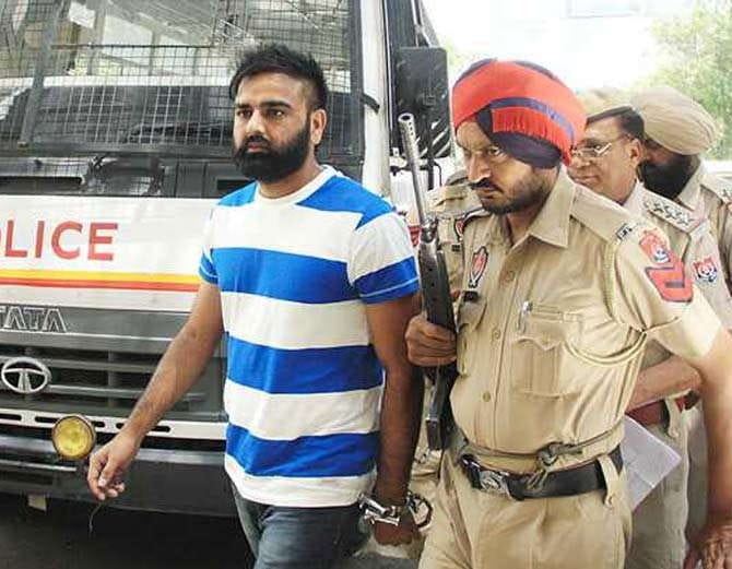most wanted gangster vicky gounder encounter