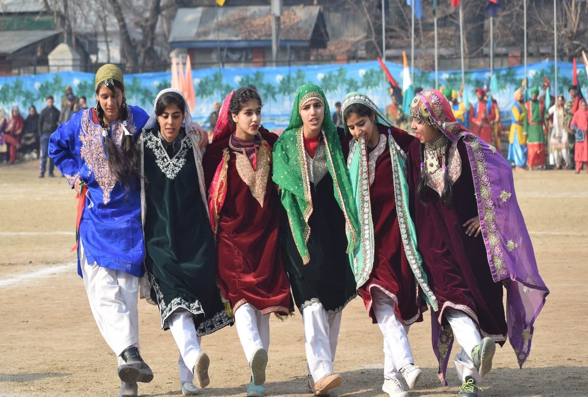republic day celebrations in srinagar jammu and kashmir 