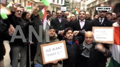 THIS IS HOW INDIANS GAVE REPLIED TO PAKISTANI PROPAGANDA IN LONDON